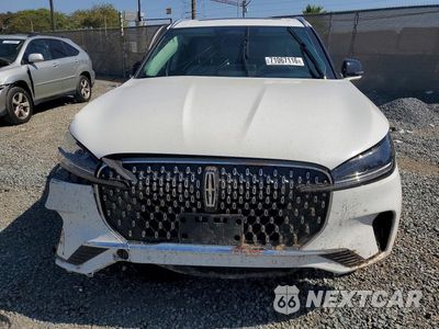 Piąte zdjęcie samochodu w środku: 2026 LINCOLN AVIATOR VIN:5LM5J6WC6TGL08964 - miniatura