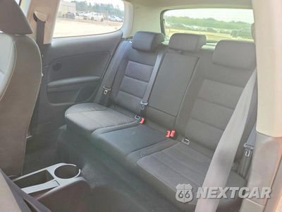Zdjęcie 11 z 13 samochodu: 2010 VOLKSWAGEN GOLF VIN:WVWAB7AJXAW121888 - miniatura
