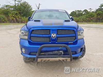 Piąte zdjęcie samochodu w środku: 2016 RAM 1500 SPORT VIN:1C6RR6UTXGS284392 - miniatura