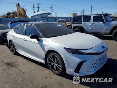 Czwarte zdjęcie samochodu z boku: 2026 TOYOTA CAMRY XSE VIN:4T1DBADK9TU046044 - miniatura