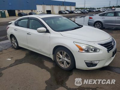 Czwarte zdjęcie samochodu z boku: 2013 NISSAN ALTIMA 2.5 VIN:1N4AL3AP2DC132535 - miniatura