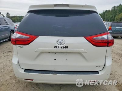 Zdjęcie 6 z 14 samochodu: 2020 TOYOTA SIENNA XLE 8-PASSENGER VIN:5TDYZ3DC5LS053387 - miniatura