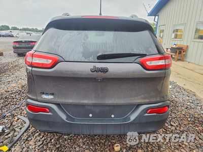 Zdjęcie 6 z 14 samochodu: 2018 JEEP CHEROKEE LATITUDE VIN:1C4PJMCBXJD507143 - miniatura