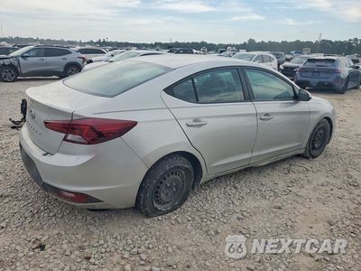 Trzecie zdjęcie samochodu z tyłu: 2020 HYUNDAI ELANTRA SE VIN:5NPD74LF4LH525610 - miniatura