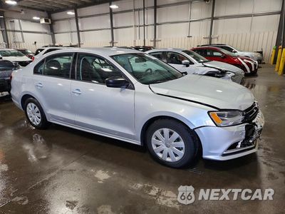 Czwarte zdjęcie samochodu z boku: 2016 VOLKSWAGEN JETTA S VIN:3VW267AJ8GM217243 - miniatura