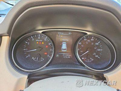 Zdjęcie 9 z 14 samochodu: 2015 NISSAN ROGUE SL VIN:5N1AT2MT5FC838913 - miniatura