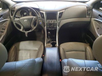 Zdjęcie 8 z 12 samochodu: 2012 HYUNDAI SONATA HYBRID VIN:KMHEC4A42CA041519 - miniatura