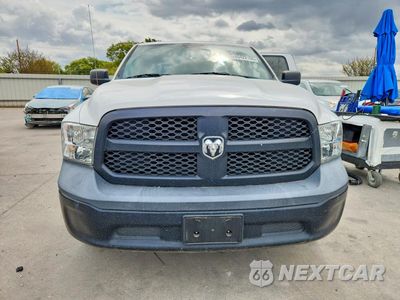 Piąte zdjęcie samochodu w środku: 2023 RAM 1500 CLASSIC TRADESMAN VIN:1C6RR6FG9PS530915 - miniatura