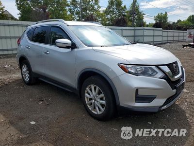 Czwarte zdjęcie samochodu z boku: 2020 NISSAN ROGUE SV VIN:JN8AT2MV0LW121825 - miniatura