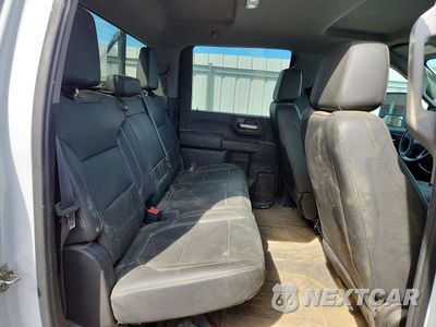 Zdjęcie 10 z 12 samochodu: 2021 CHEVROLET SILVERADO K2500 HEAVY DUTY VIN:1GC1YLE78MF296182 - miniatura