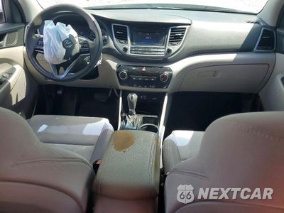 Zdjęcie 8 z 12 samochodu: 2016 HYUNDAI TUCSON SE VIN:KM8J3CA48GU152234 - miniatura
