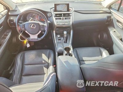 Zdjęcie 8 z 13 samochodu: 2017 LEXUS NX 200T BASE VIN:JTJYARBZ9H2055284 - miniatura