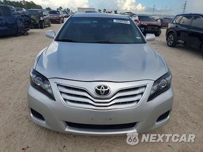Piąte zdjęcie samochodu w środku: 2010 TOYOTA CAMRY LE VIN:4T1BF3EK6AU072393 - miniatura