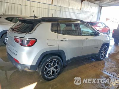 Trzecie zdjęcie samochodu z tyłu: 2024 JEEP COMPASS LIMITED VIN:3C4NJDCN9RT174621 - miniatura