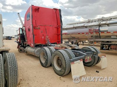 Drugie zdjęcie samochodu z przodu: 2004 FREIGHTLINER FLD132 SEMI TRUCK VIN:1FUJAPCK64DM29366 - miniatura