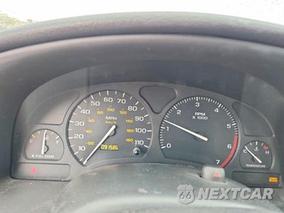 Zdjęcie 9 z 12 samochodu: 2002 SATURN SL1 VIN:1G8ZH52832Z125809 - miniatura