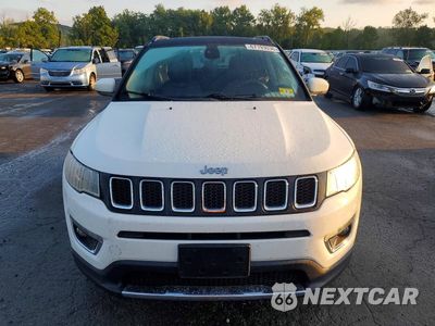 Piąte zdjęcie samochodu w środku: 2018 JEEP COMPASS LIMITED VIN:3C4NJDCBXJT398118 - miniatura