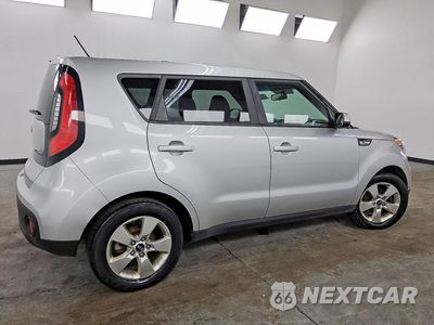 Trzecie zdjęcie samochodu z tyłu: 2017 KIA SOUL BASE VIN:KNDJN2A21H7431886 - miniatura