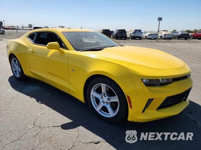 Czwarte zdjęcie samochodu z boku: 2017 CHEVROLET CAMARO LT VIN:1G1FB1RX2H0191810 - miniatura