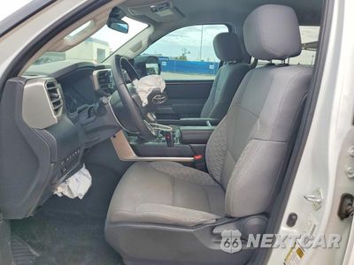 Zdjęcie 7 z 12 samochodu: 2024 TOYOTA TUNDRA SR5 VIN:5TFLA5DBXRX188517 - miniatura