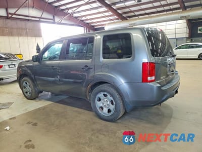Drugie zdjęcie samochodu z przodu: 2013 HONDA PILOT LX VIN:5FNYF4H25DB073872 - miniatura