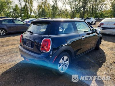 Trzecie zdjęcie samochodu z tyłu: 2019 MINI COOPER VIN:WMWXP5C57K2D72683 - miniatura
