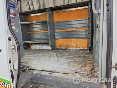 Zdjęcie 8 z 14 samochodu: 2020 NISSAN NV 2500 HD SV VIN:1N6AF0LY9LN802197 - miniatura