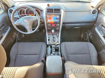Zdjęcie 8 z 13 samochodu: 2011 SUZUKI GRAND VITARA PREMIUM VIN:JS3TE0D27B4100894 - miniatura