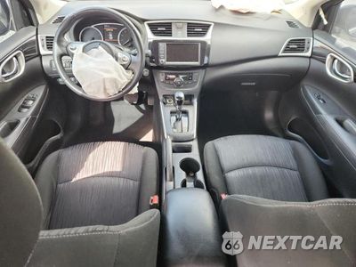 Zdjęcie 8 z 12 samochodu: 2019 NISSAN SENTRA SV VIN:3N1AB7AP6KY271126 - miniatura