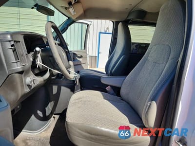Zdjęcie 7 z 13 samochodu: 2014 CHEVROLET EXPRESS G3500 LT VIN:1GAZG1FA6E1208452 - miniatura