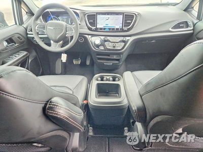 Zdjęcie 8 z 14 samochodu: 2026 CHRYSLER PACIFICA SELECT VIN:2C4RC1BG2TR230230 - miniatura