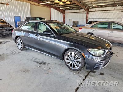 Czwarte zdjęcie samochodu z boku: 2022 MERCEDES-BENZ E 350 VIN:W1KZF8DB3NB013889 - miniatura