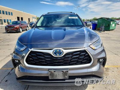 Piąte zdjęcie samochodu w środku: 2023 TOYOTA HIGHLANDER HYBRID XLE VIN:5TDKBRCH5PS119422 - miniatura