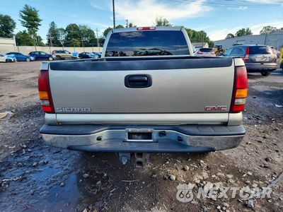 Zdjęcie 6 z 12 samochodu: 2003 GMC NEW SIERRA K1500 VIN:1GTEK19V83E143001 - miniatura