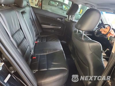 Zdjęcie 10 z 13 samochodu: 2008 HONDA ACCORD EXL VIN:1HGCP36858A070284 - miniatura