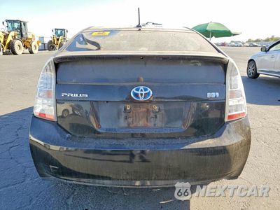 Zdjęcie 6 z 12 samochodu: 2011 TOYOTA PRIUS THREE VIN:JTDKN3DU4B0320496 - miniatura