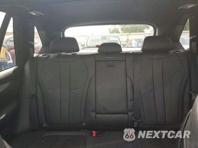 Zdjęcie 10 z 14 samochodu: 2015 BMW X5 XDRIVE35D VIN:5UXKS4C52F0N11511 - miniatura