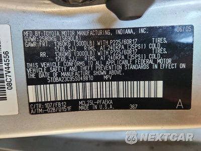 Zdjęcie 12 z 12 samochodu: 2005 TOYOTA SIENNA LE VIN:5TDBA23C95S049810 - miniatura