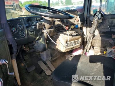 Zdjęcie 8 z 12 samochodu: 1997 MACK RD600 DUMP TRUCK VIN:1M2P267C2VM032116 - miniatura