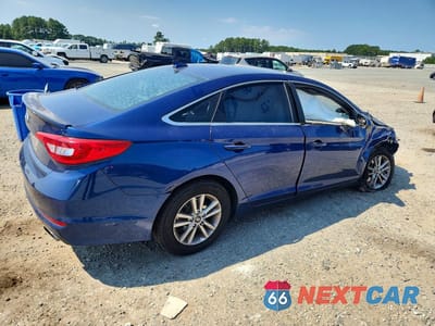 Trzecie zdjęcie samochodu z tyłu: 2016 HYUNDAI SONATA SE VIN:5NPE24AF3GH359320 - miniatura