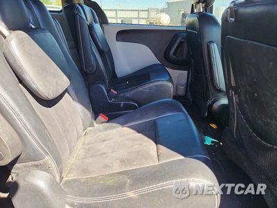 Zdjęcie 11 z 14 samochodu: 2016 DODGE GRAND CARAVAN SXT VIN:2C4RDGCG9GR360946 - miniatura