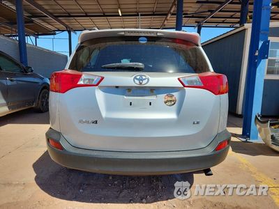 Zdjęcie 6 z 14 samochodu: 2015 TOYOTA RAV4 LE VIN:JTMZFREV8FD074640 - miniatura