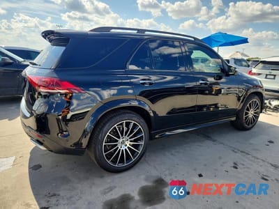 Trzecie zdjęcie samochodu z tyłu: 2021 MERCEDES-BENZ GLE 350 4MATIC VIN:4JGFB4KB0MA330453 - miniatura