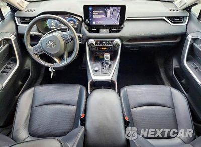 Zdjęcie 8 z 12 samochodu: 2023 TOYOTA RAV4 LIMITED VIN:4T3D6RFVXPU121955 - miniatura