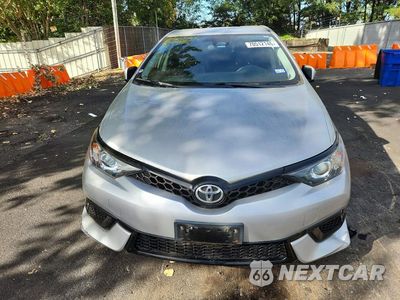 Piąte zdjęcie samochodu w środku: 2018 TOYOTA COROLLA IM BASE VIN:JTNKARJE0JJ572567 - miniatura