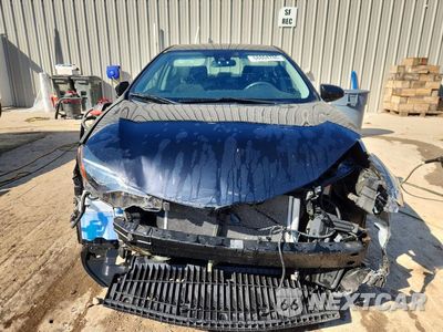 Piąte zdjęcie samochodu w środku: 2017 TOYOTA COROLLA LE VIN:2T1BURHE5HC849995 - miniatura