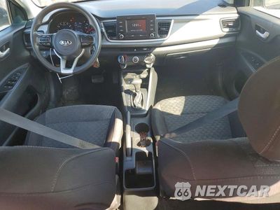 Zdjęcie 8 z 12 samochodu: 2019 KIA RIO S VIN:3KPA24AB4KE222606 - miniatura