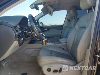 Zdjęcie 7 z 12 samochodu: 2017 AUDI Q7 PRESTIGE VIN:WA1VABF75HD006376 - miniatura
