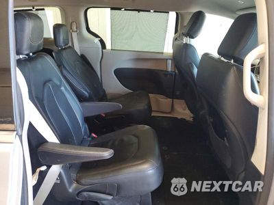 Zdjęcie 11 z 14 samochodu: 2019 CHRYSLER PACIFICA TOURING L VIN:2C4RC1BG5KR539883 - miniatura