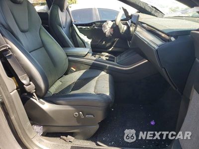 Zdjęcie 7 z 13 samochodu: 2022 TESLA MODEL X VIN:7SAXCBE67NF330079 - miniatura